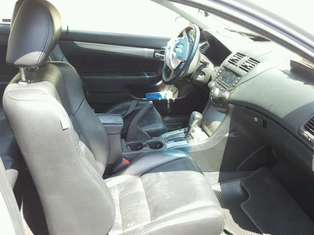 1HGCM82685A012384 - 2005 HONDA ACCORD SILVER photo 5