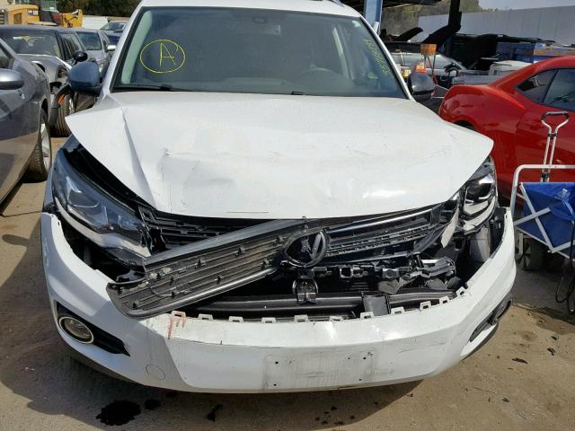 WVGTV7AX1HK019901 - 2017 VOLKSWAGEN TIGUAN SPO 白色 照片 9
