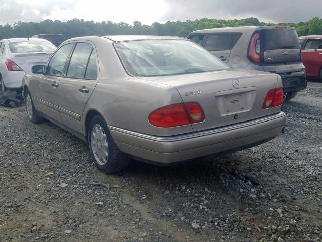 WDBJF65H4XA757877 - 1999 MERCEDES-BENZ E 320 BEIGE photo 3