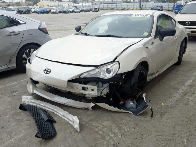 JF1ZNAA10D1712925 - 2013 TOYOTA SCION FR-S WHITE photo 2