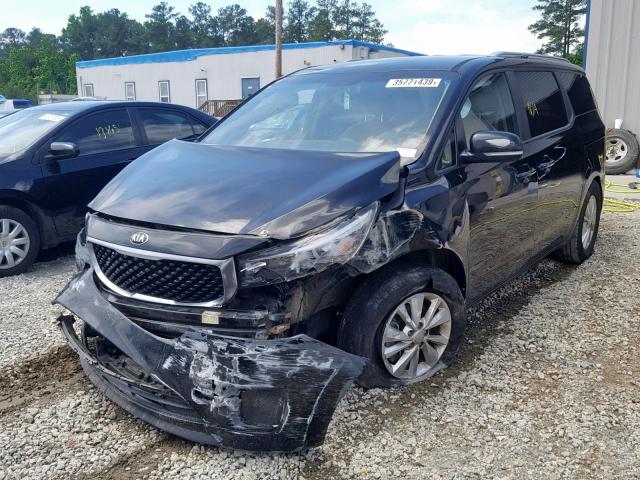 KNDMB5C16G6084166 - 2016 KIA SEDONA LX BLACK photo 2