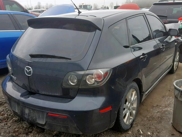 JM1BK343371720132 - 2007 MAZDA 3 HATCHBAC BLACK photo 4