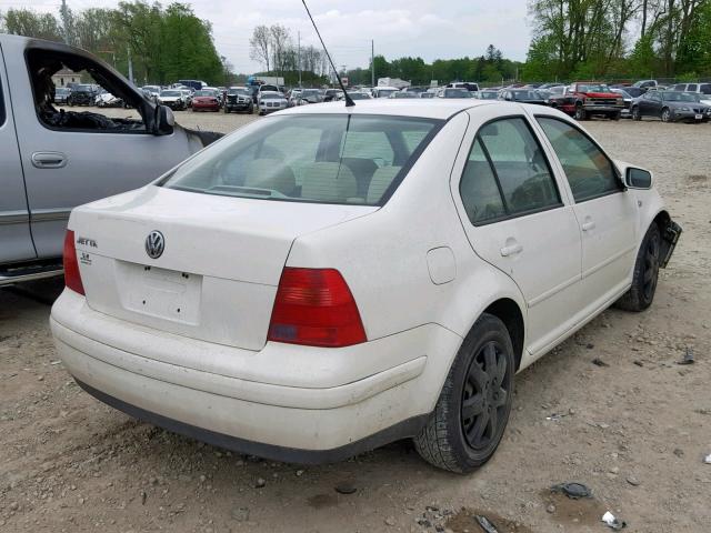 3VWRK29M51M058698 - 2001 VOLKSWAGEN JETTA GL WHITE photo 4