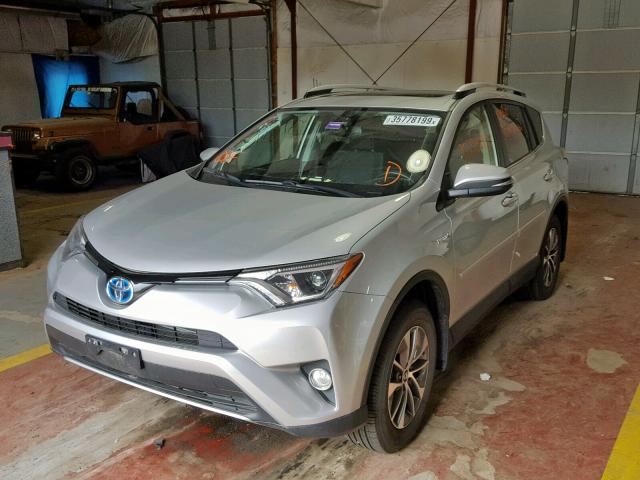 JTMRJREV2GD013011 - 2016 TOYOTA RAV4 HV XL SILVER photo 2