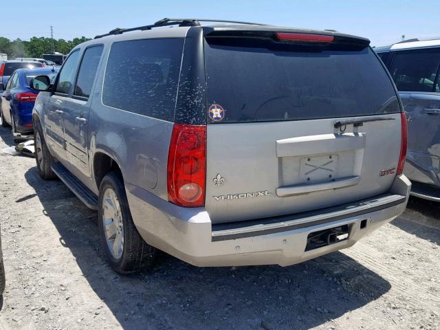 1GKFK16357R200975 - 2007 GMC YUKON XL K GRAY photo 3