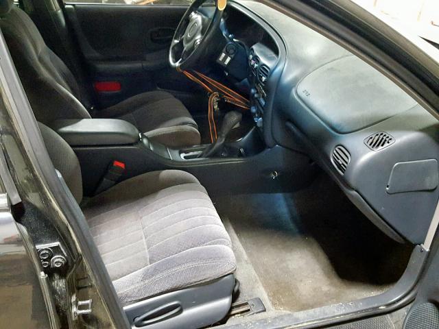 1G2WP52K51F233392 - 2001 PONTIAC GRAND PRIX BLACK photo 5