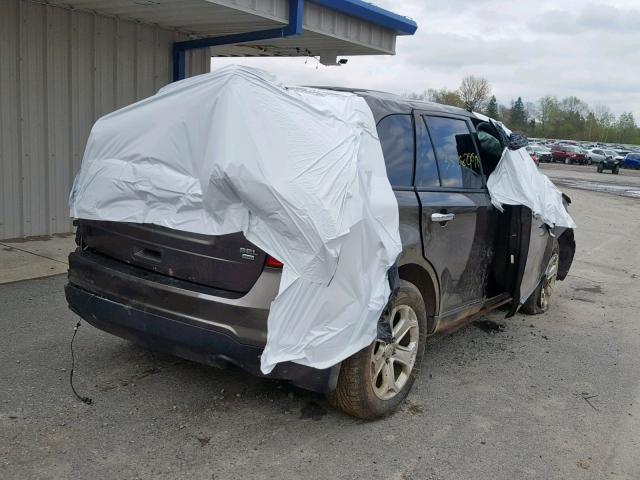 2FMDK4JC2BBA67076 - 2011 FORD EDGE SEL GRAY photo 4