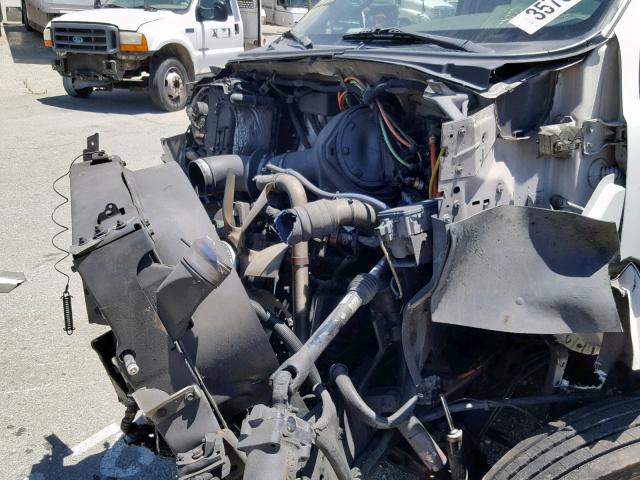 3FRWF65E34V654443 - 2004 FORD F650 SUPER WHITE photo 7