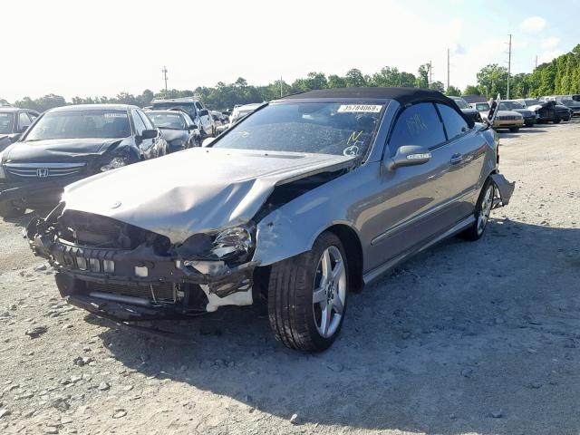 WDBTK72F67T077366 - 2007 MERCEDES-BENZ CLK 550 GRAY photo 2