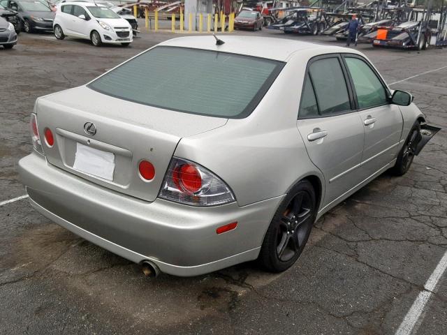 JTHBD182010021357 - 2001 LEXUS IS 300 SILVER photo 4