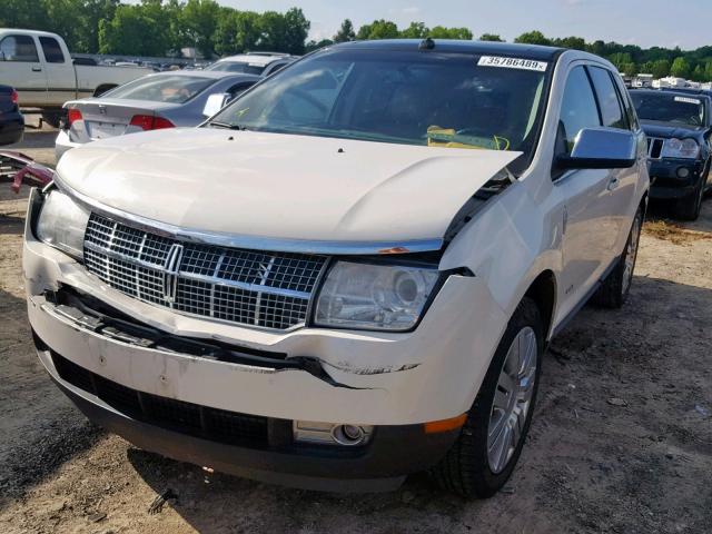 2LMDU68C08BJ20530 - 2008 LINCOLN MKX WHITE photo 2