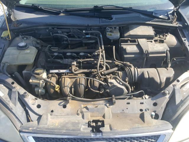 1FAFP34N67W171085 - 2007 FORD FOCUS ZX4 GRAY photo 7