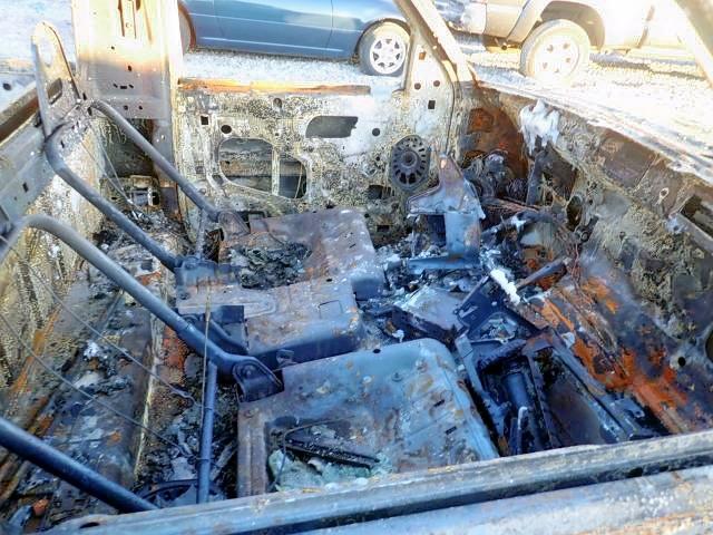 1FTYR10U6WUA88684 - 1998 FORD RANGER BURN photo 5