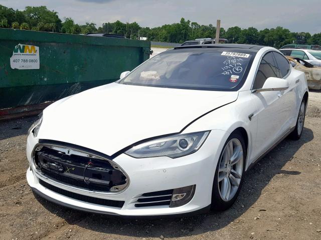 5YJSA1S13EFP50969 - 2014 TESLA MODEL S WHITE photo 2