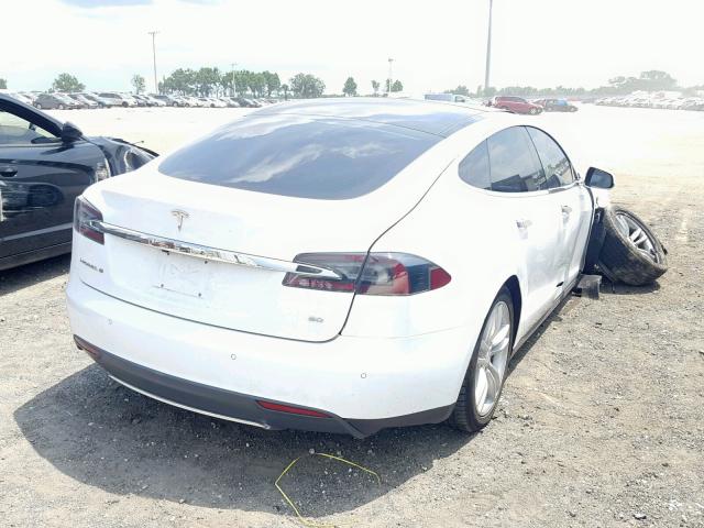 5YJSA1S13EFP50969 - 2014 TESLA MODEL S WHITE photo 4