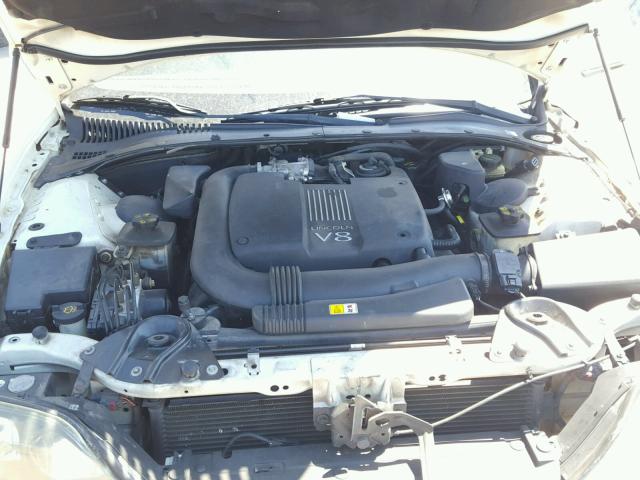 1LNHM87A92Y686818 - 2002 LINCOLN LS أبيض صورة 7