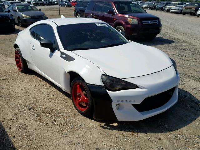 JF1ZNAA14G8705276 - 2016 TOYOTA SCION FR-S WHITE photo 1