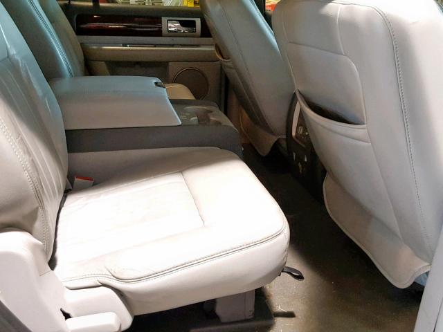 5LMFU28R74LJ19903 - 2004 LINCOLN NAVIGATOR 勃艮第红 照片 6