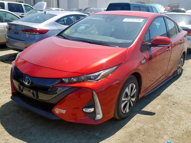 JTDKARFP9H3052168 - 2017 TOYOTA PRIUS PRIM 红色 照片 2