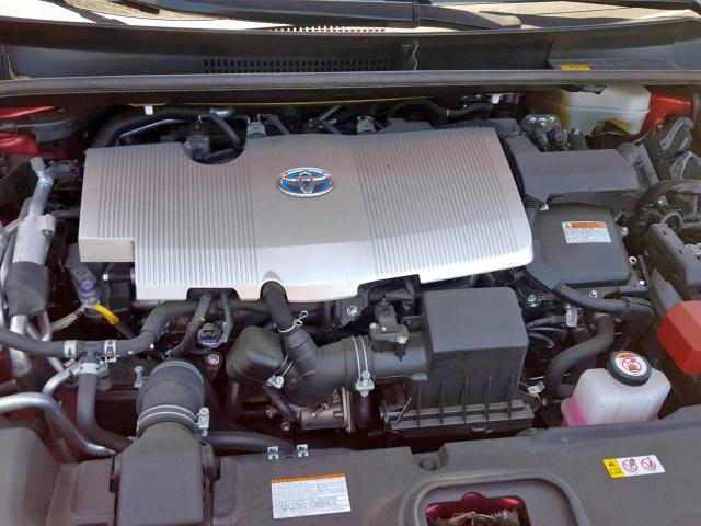 JTDKARFP9H3052168 - 2017 TOYOTA PRIUS PRIM 红色 照片 7