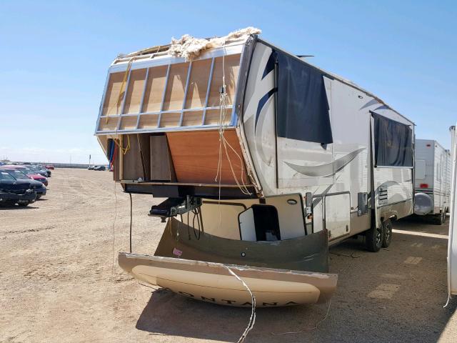 4YDF31223K4702313 - 2019 KEYSTONE MONTANA TAN photo 2