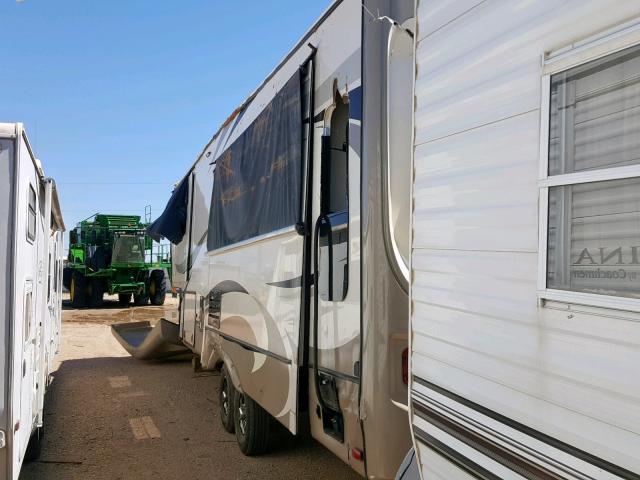 4YDF31223K4702313 - 2019 KEYSTONE MONTANA TAN photo 3