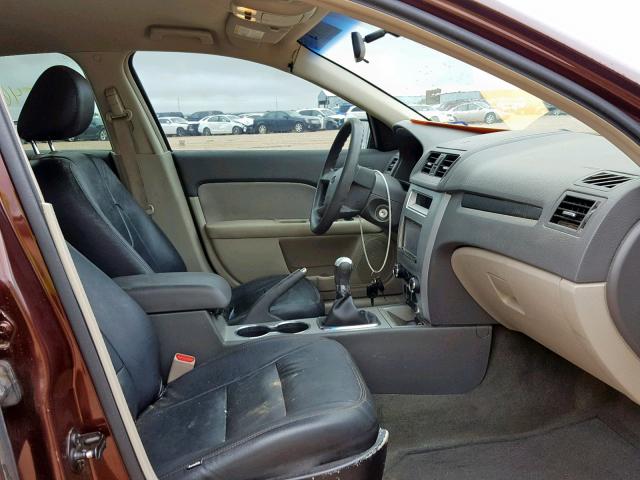 3FAHP0GAXCR167974 - 2012 FORD FUSION S BROWN photo 5