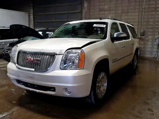 1GKS2KE38BR277631 - 2011 GMC YUKON XL K WHITE photo 2