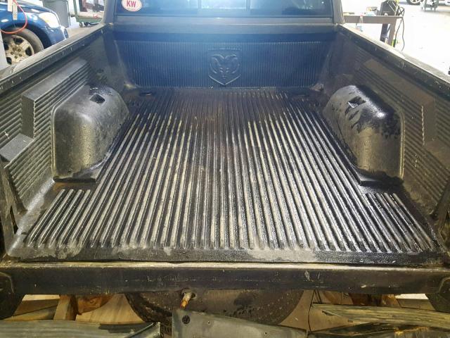 1B7GL32X72S640604 - 2002 DODGE DAKOTA SPO GRAY photo 9