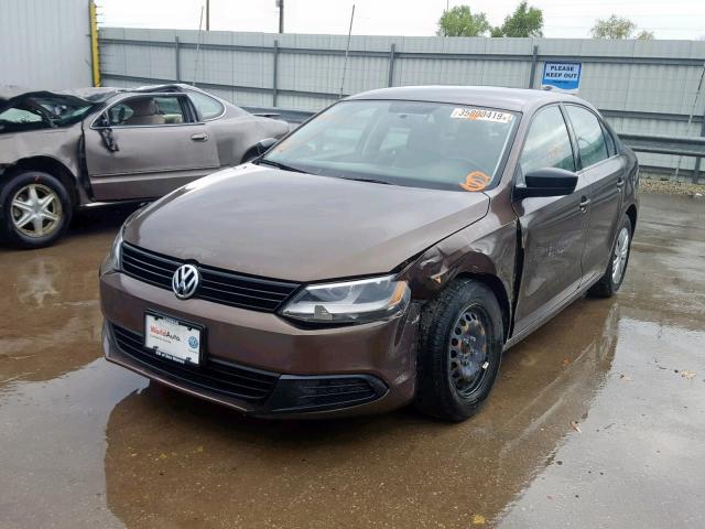 3VW2K7AJ2CM459242 - 2012 VOLKSWAGEN JETTA BASE BROWN photo 2