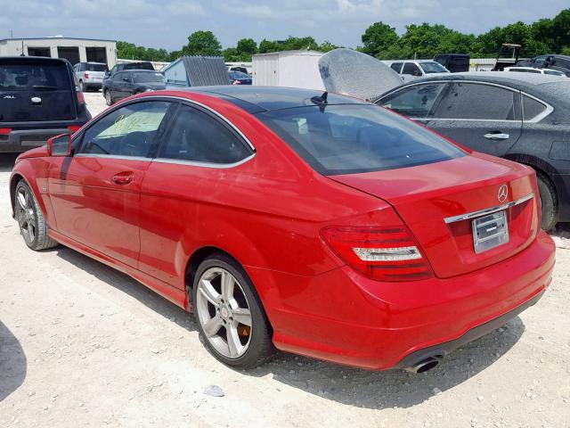 WDDGJ4HBXCF795428 - 2012 MERCEDES-BENZ C 250 RED photo 3