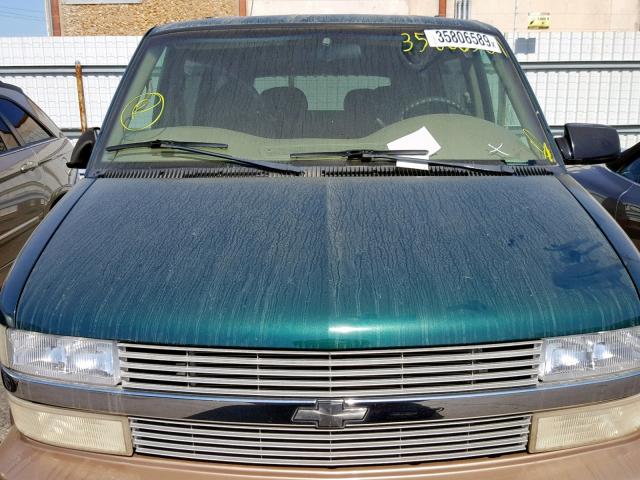 1GNDM19W01B100566 - 2001 CHEVROLET ASTRO GREEN photo 9