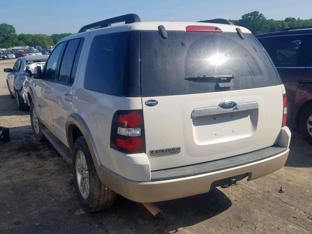 1FMEU648X8UA79108 - 2008 FORD EXPLORER E WHITE photo 3