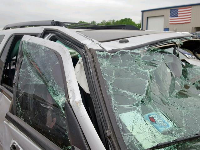 5LMJJ2JT8GEL01482 - 2016 LINCOLN NAVIGATOR ვერცხლისფერი ფოტო 9