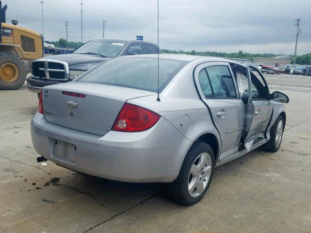 1G1AL58F587235930 - 2008 CHEVROLET COBALT LT SILVER photo 4