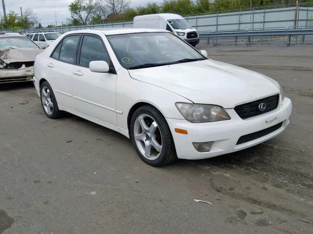 JTHBD192950100532 - 2005 LEXUS IS 300 WHITE photo 1