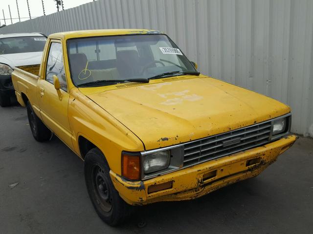 JT4RN50R1G0135714 - 1986 TOYOTA PICKUP 1/2 YELLOW photo 1