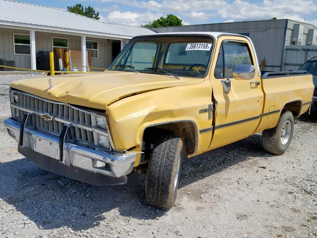 1GCEK14C7CF330262 - 1982 CHEVROLET K10 YELLOW photo 2