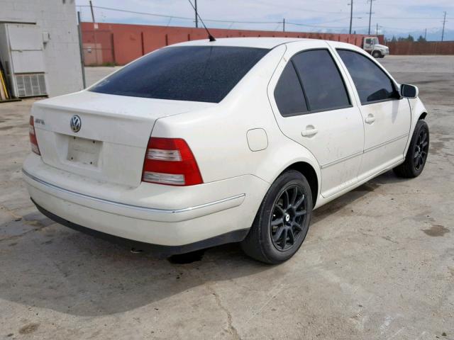 3VWRA69M15M016366 - 2005 VOLKSWAGEN JETTA GL WHITE photo 4