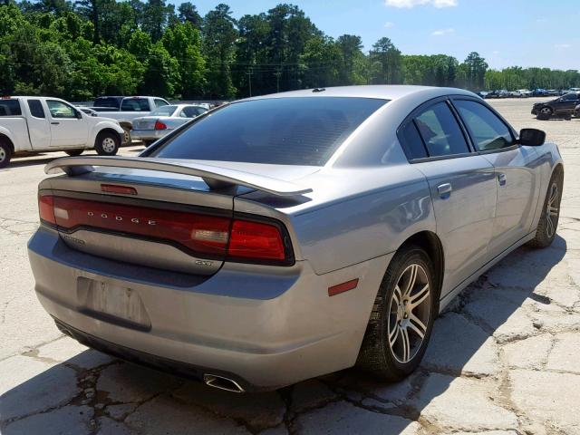 2C3CDXHG7EH329152 - 2014 DODGE CHARGER SX GRAY photo 4