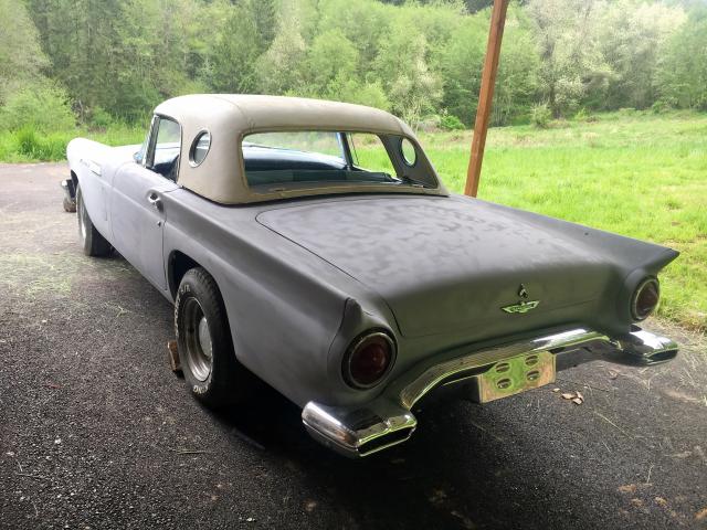 D7FH174753 - 1957 FORD T-BIRD GRAY photo 3