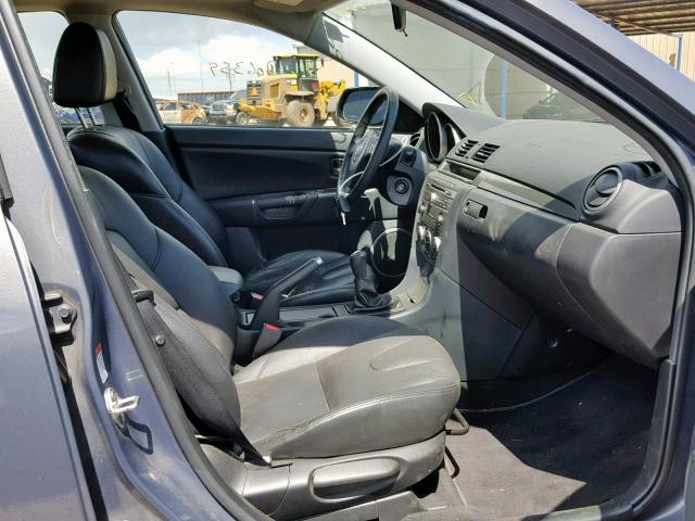 JM1BK343271773436 - 2007 MAZDA 3 HATCHBAC GRAY photo 5