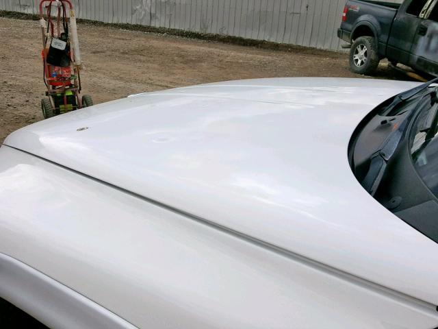 1D7HG48N03S146760 - 2003 DODGE DAKOTA QUA WHITE photo 9