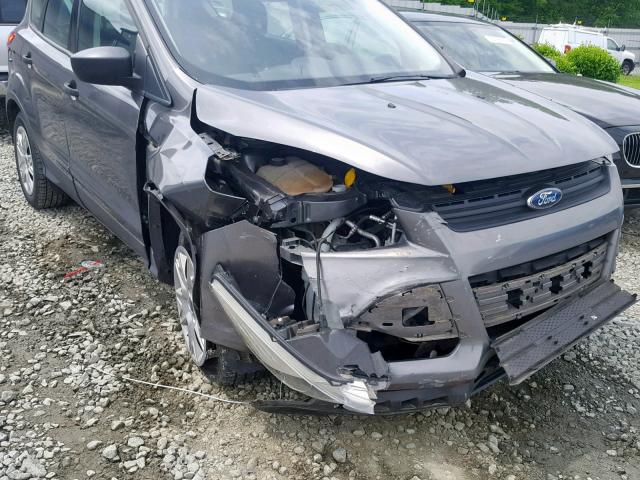 1FMCU0F74DUC08379 - 2013 FORD ESCAPE S GRAY photo 9