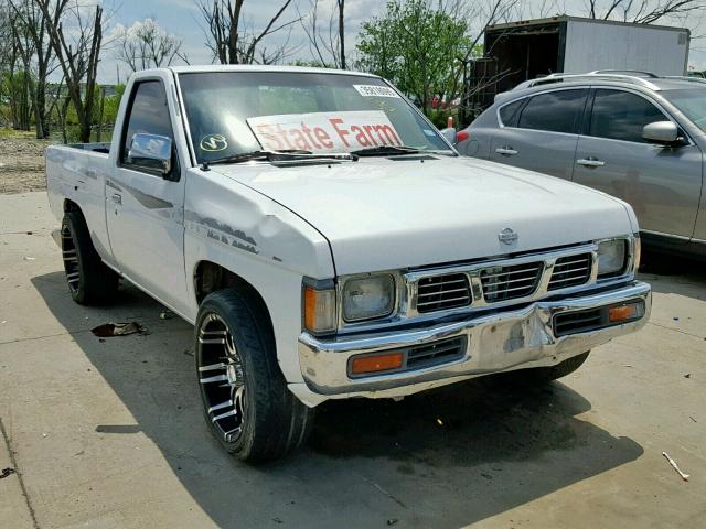 1N6SD11S8VC394062 - 1997 NISSAN TRUCK BASE WHITE photo 1