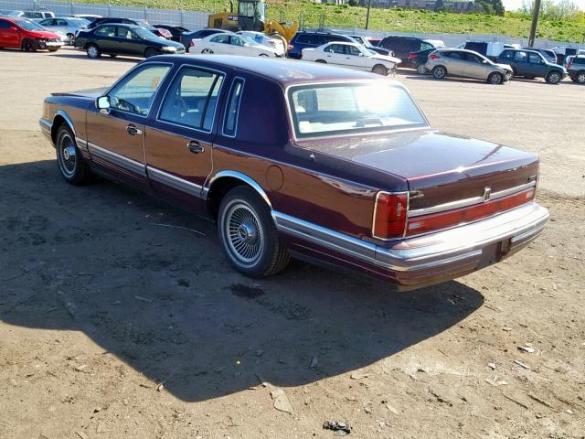 1LNCM81F5LY799195 - 1990 LINCOLN TOWN CAR MAROON photo 3