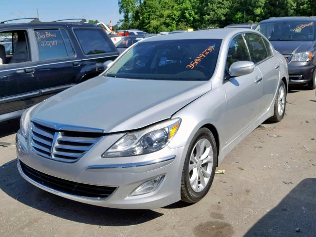 KMHGC4DD2DU254698 - 2013 HYUNDAI GENESIS 3. SILVER photo 2