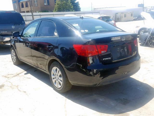 KNAFU4A22B5394416 - 2011 KIA FORTE EX BLACK photo 3