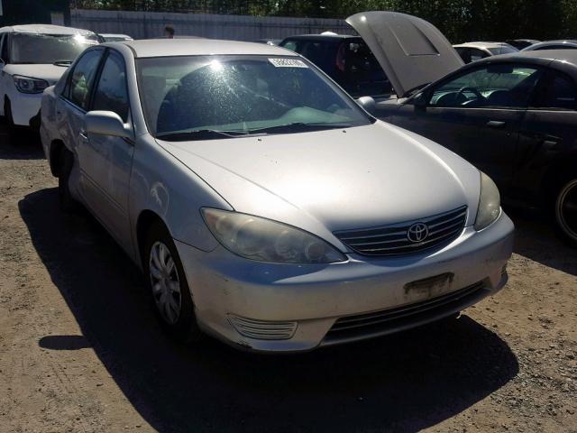 4T1BE30K55U055438 - 2005 TOYOTA CAMRY LE SILVER photo 1