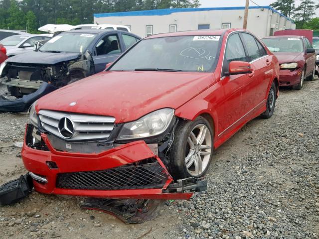 WDDGF4HB9DA801347 - 2013 MERCEDES-BENZ C 250 RED photo 2